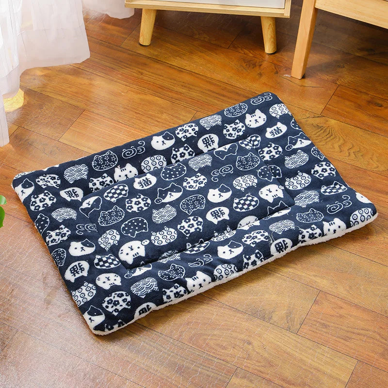 Autumn Winter Warm Thick Sleeping Pet Mat