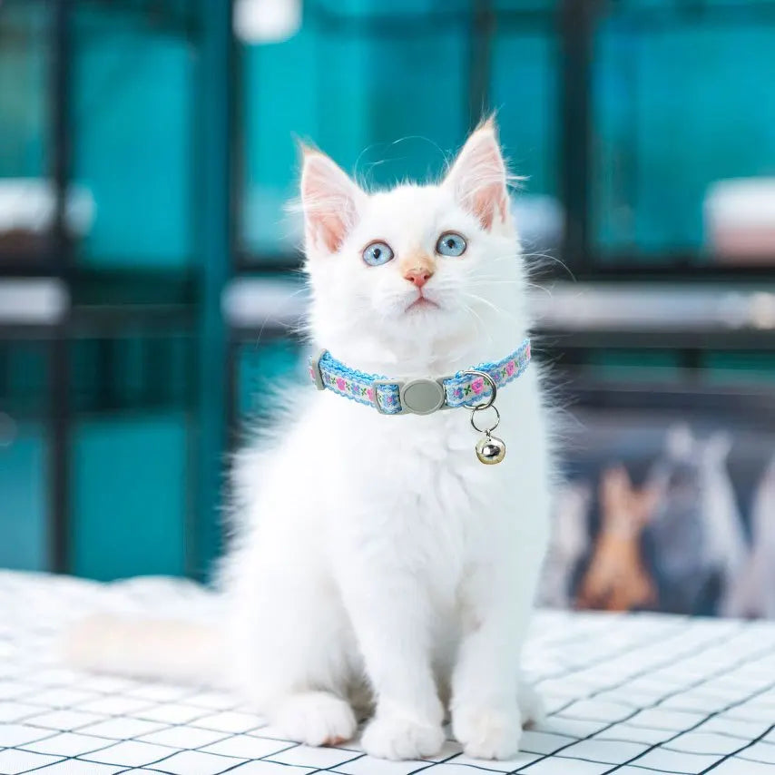 Exquisite Floral Embroidered Cat Collars