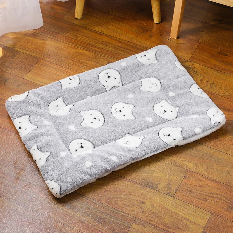 Autumn Winter Warm Thick Sleeping Pet Mat