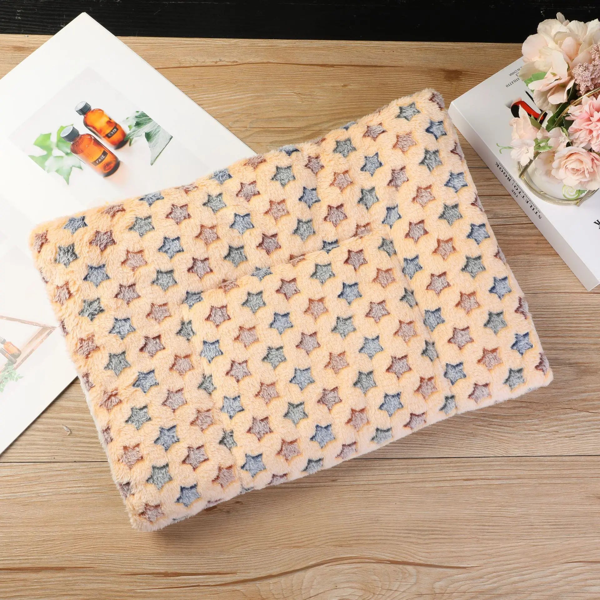 Autumn Winter Warm Thick Sleeping Pet Mat
